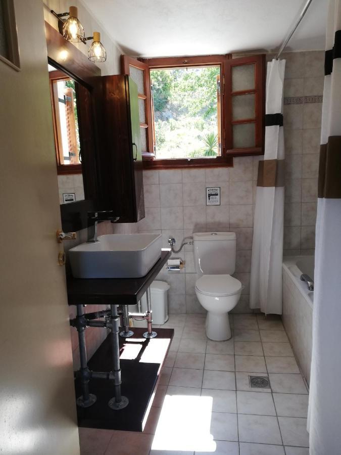 Gabriel Residence Kardhakata Luaran gambar