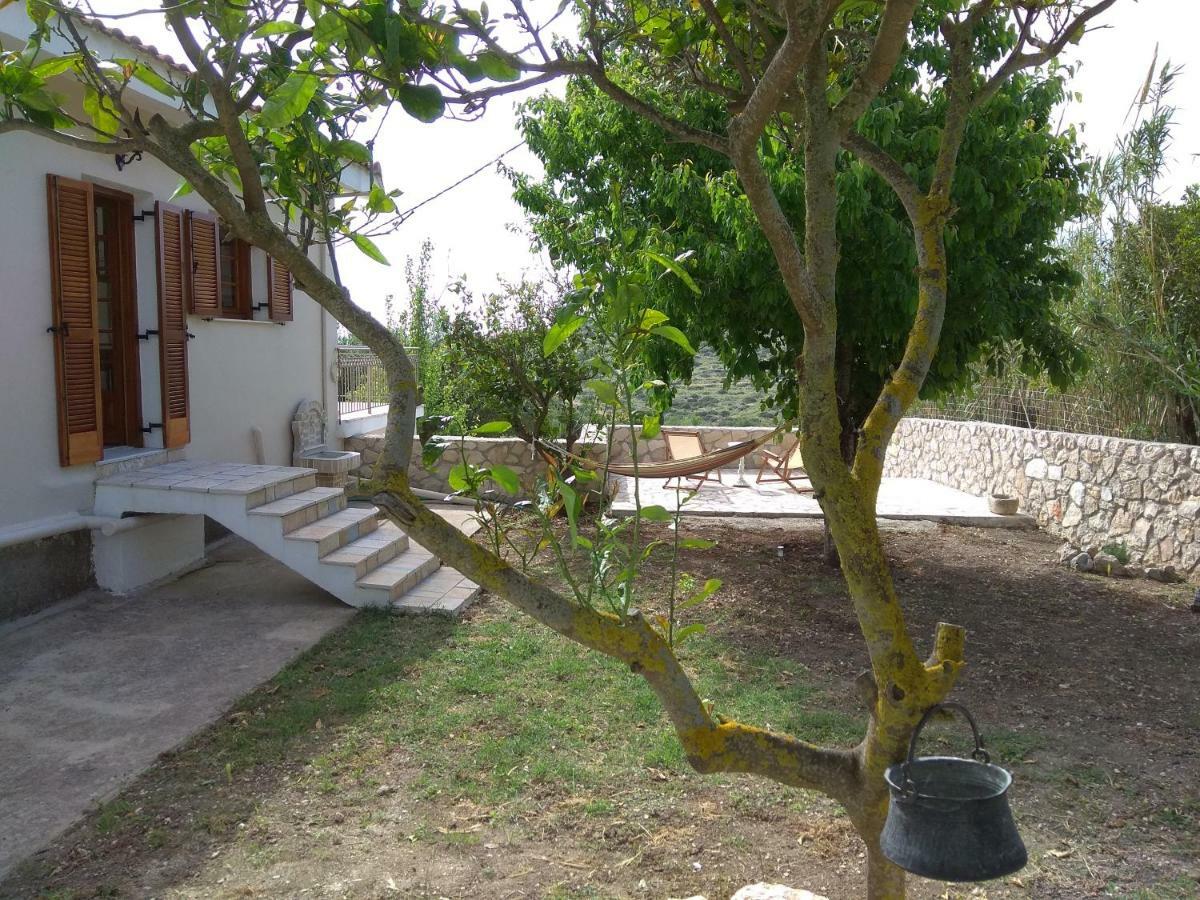 Gabriel Residence Kardhakata Luaran gambar